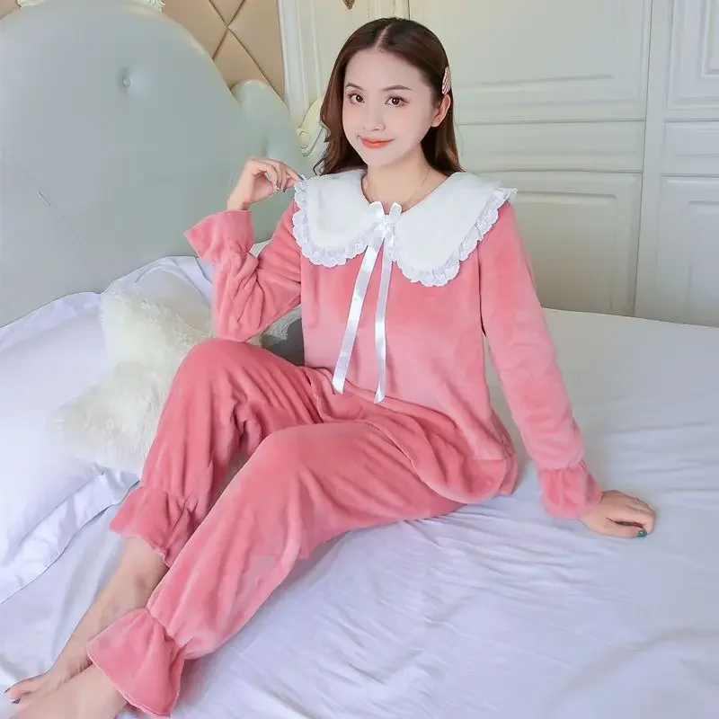 Autumn and Winter Doll Collar Small Princess Wind Lovely Solid Color Can Wear Home Clothes Sleepwear Coral Velvet Pajamas Ms.