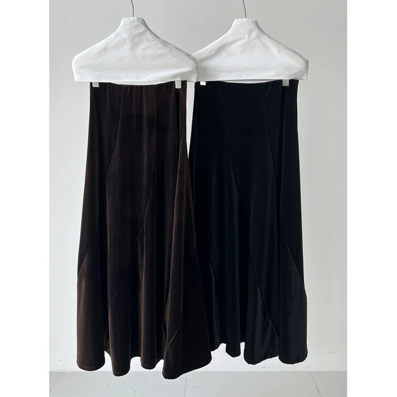 EAEOVNI Elegant Velvet Women's Skirt Solid Color High Waist A Line Folds Long Skirts Fashion 2025 Autumn Winter New Clothing