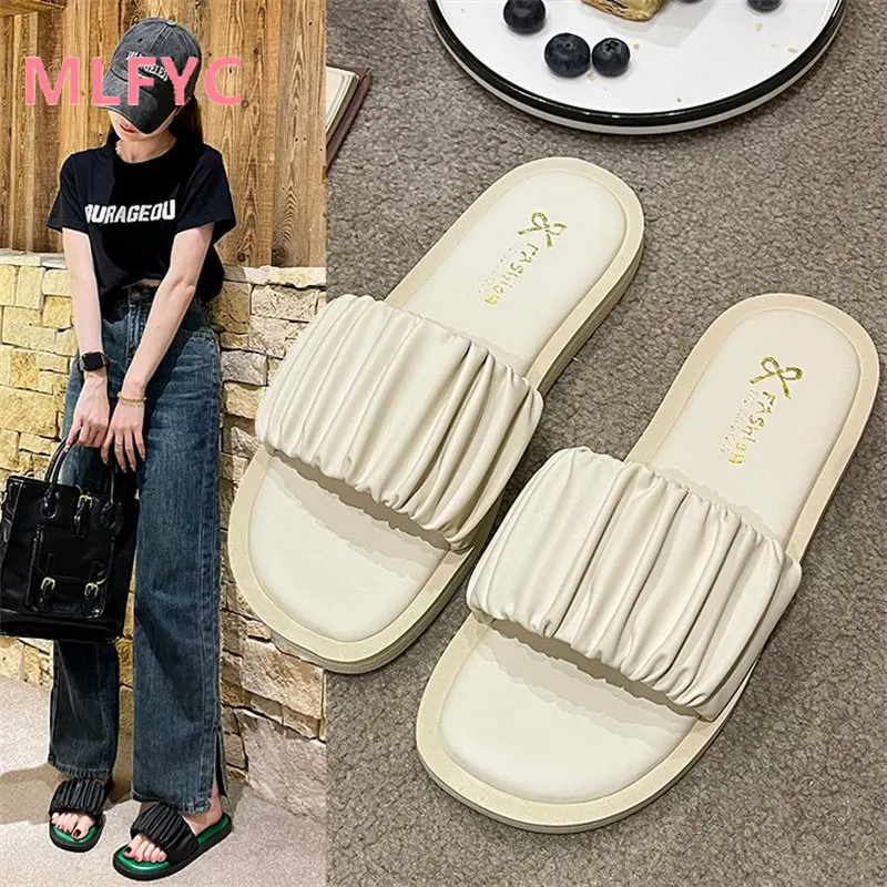 Women's slippers 2023 summer new pleated flat bottoms are versatile and wear soft soled sandals