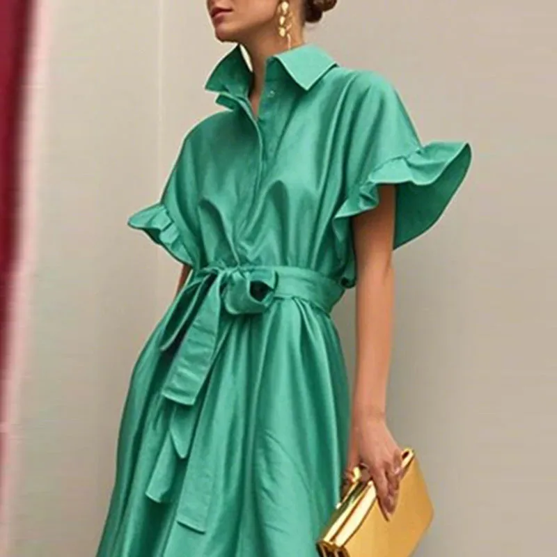 Sukienka koszulowa z kołnierzykiem, wiązana, w stylu casual, modna, z temperamentem, jednolita, z wysokim stanem, z falbanką w kształcie liścia lotosu, z krótkim rękawem, letnia.