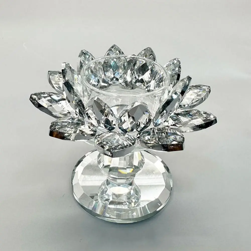 Practical Bright Crystal Lotus Candlestick Elegant Durable Glass Candle Stand Ornament Flat Bottom Lotus Flower Figurines Dinner