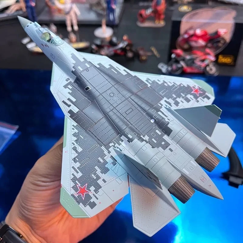 Alloy Aircraft Russian SU-57 Fighter Jet Finished Metal Model With Interchangeable Wheels With Stand Airplane Model Hobby