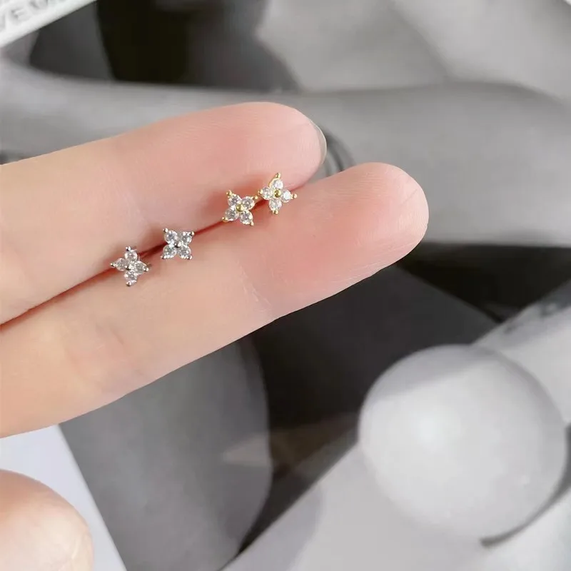 Simple Hypoallergenic Small Zircon Crystal Mini Flower Stud Earrings for Women Dazzling Mini Piercing Party Earring Jewelry Gift