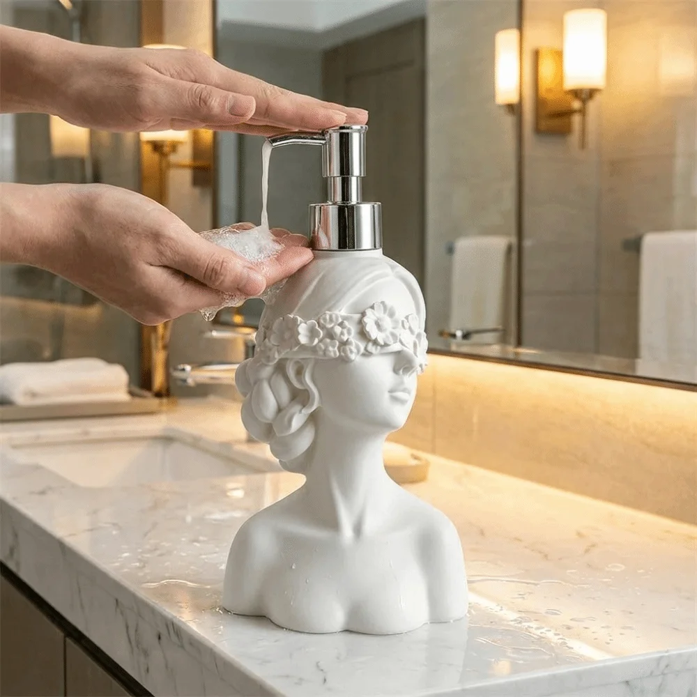 Resin Blindfold Girl Lotion Pump Vintage Press Type Bust Statue Soap Dispenser Unique Goth Style Bath Lotion Container