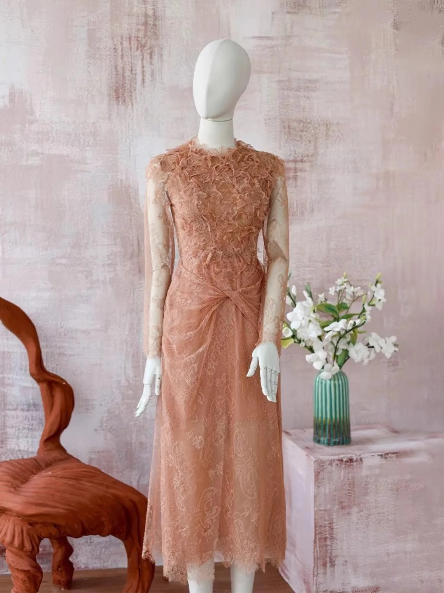 Robe Maxi en dentelle marron pour femmes, manches longues, taille haute, élégante, Vintage, moulante, col rond, vêtements Design de piste pour dames