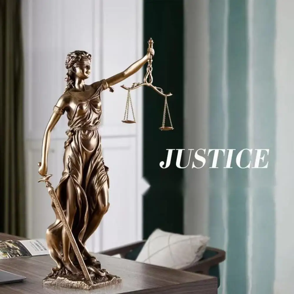 Themis Goddess Resin Statue Justice Legal Scale Sculpture Decor For Lawyer Office Judicial Firm Desktop Fairness Symbol Craft