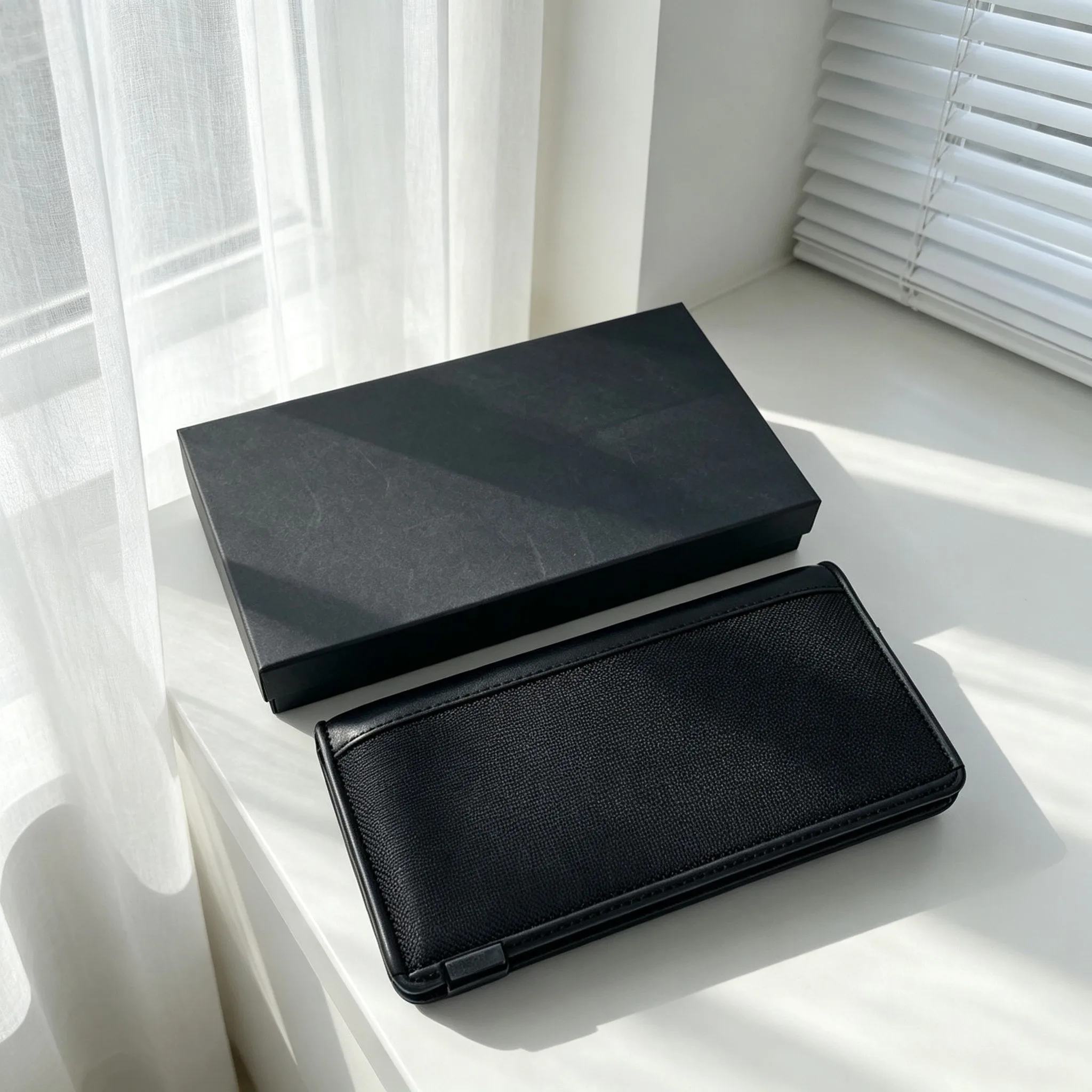 Durable Ballistic Nylon Long Wallet for Men, Business Casual Zipper Coin Pocket Purse