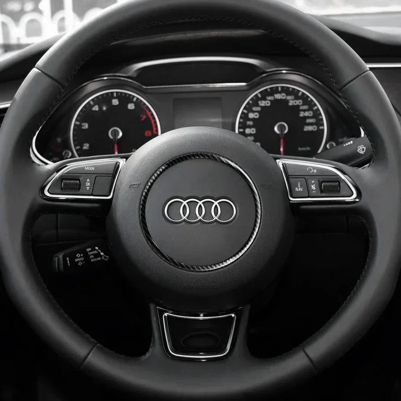 Volante dell'auto Trim Copertura Adesivo In Fibra di Carbonio Per Audi A1 A3 A4 A5 A6 A7A8 Q3 Q5 Q7 SQ5 S1 S3 S4 S5 S6 S7 S8 RS3 RS5 RS6