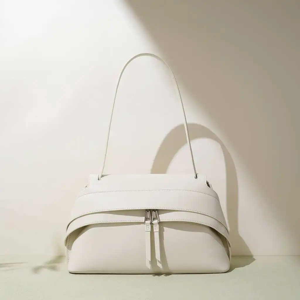 2026 New Trendy Design Handbag Versatile Commuter Saddle Bag Diagonal Cross Bag Fashionable Simple Style Shoulder Bag