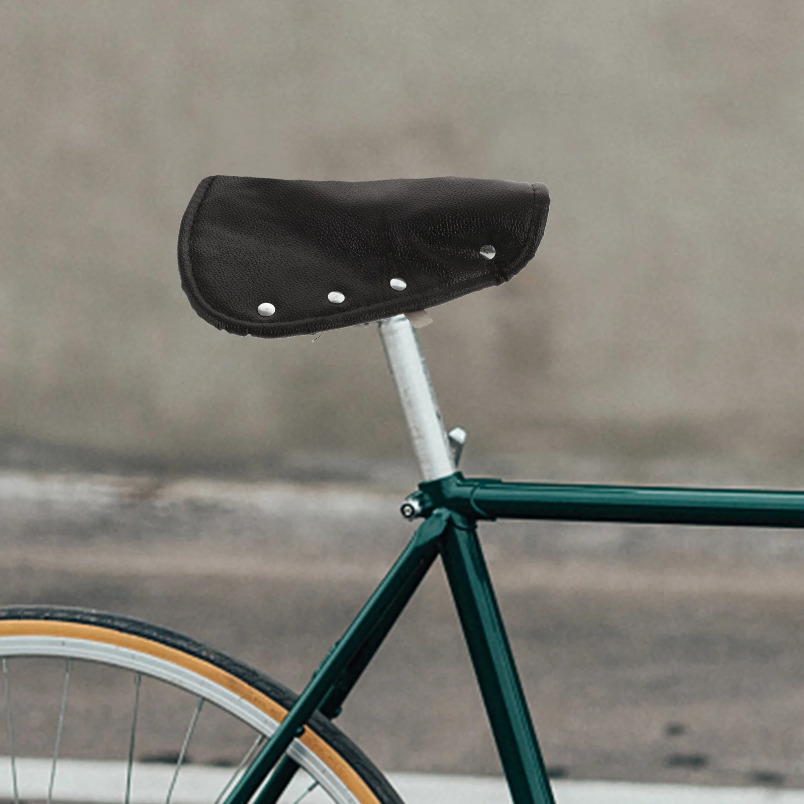 2 قطعة غطاء سرج الدراجة خمر 28 بوصة واسعة مريحة مرنة مقاوم للماء وسادة مقعد الدراجة مبطن الطريق المتضخم