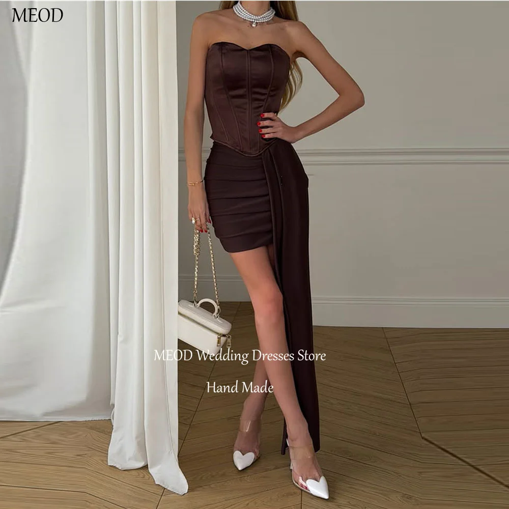 MEOD Moderne Satin-Abschlussballkleider mit Herzausschnitt, ärmellos, A-Linie, modisches Heimkehrkleid, kurzes, rückenfreies, schlichtes Partykleid, individuell gestaltet