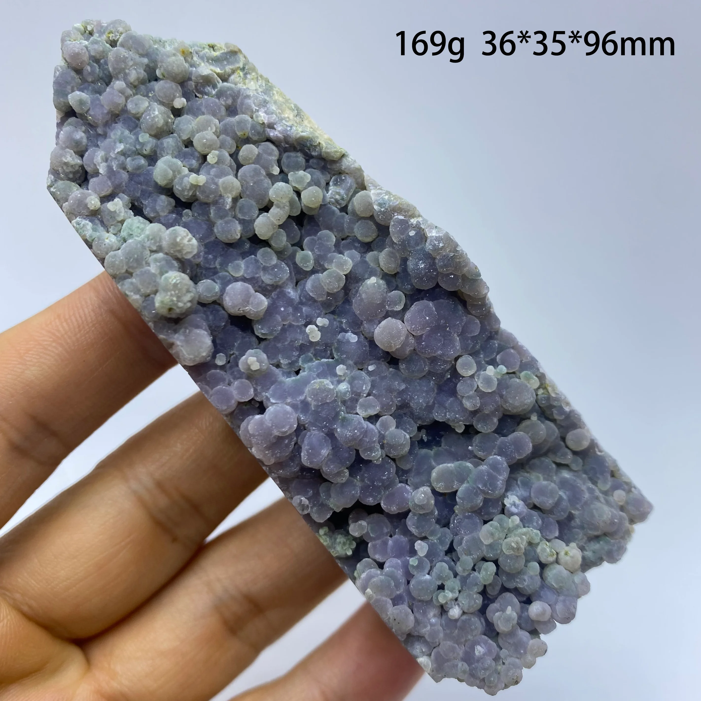 Natural grape agate crystal mineral tower universal decorative statue meditation spirit healing feng shui energy gift