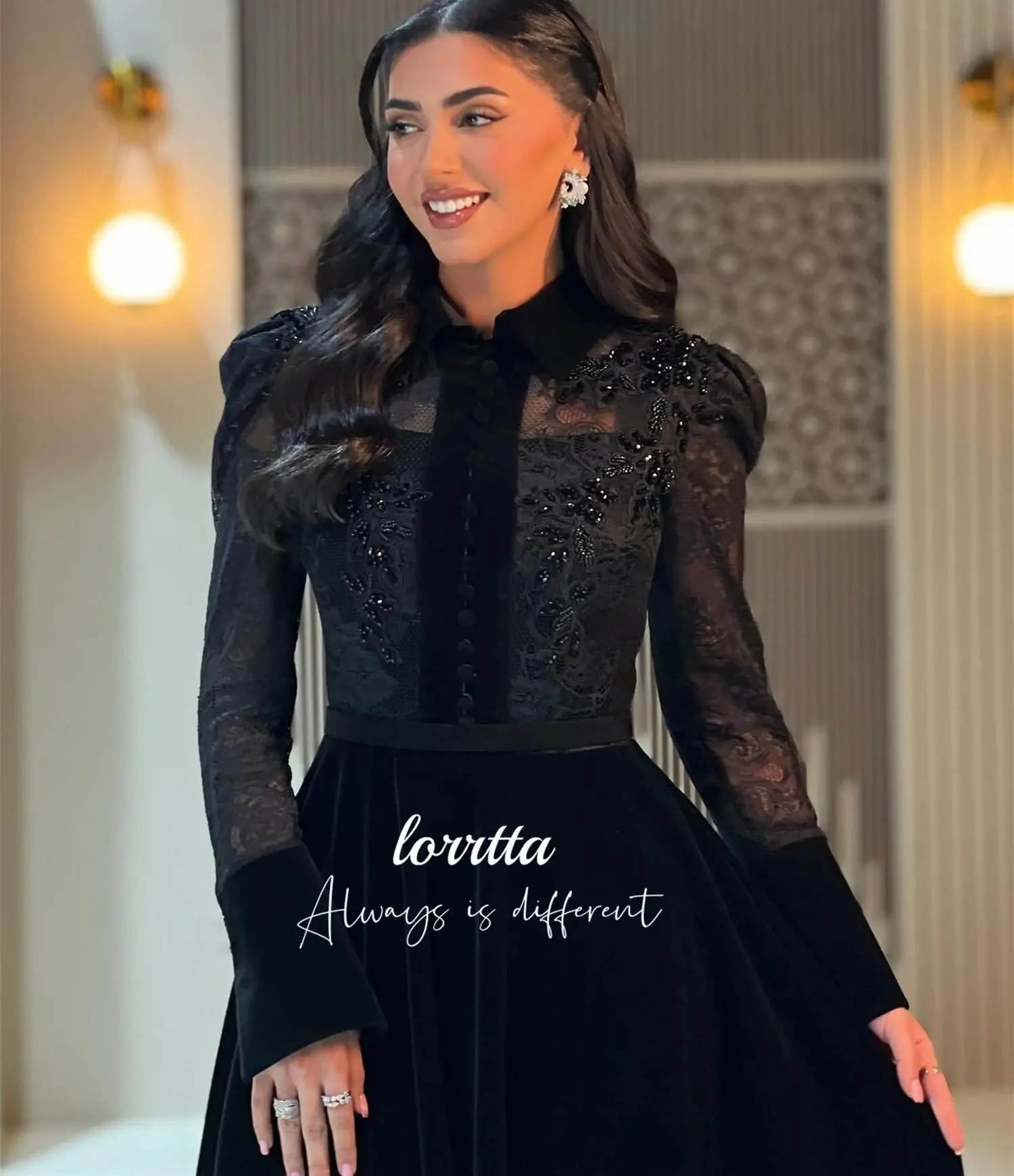 Loretta Maßgeschneidertes Abend-Luxuskleid 2025, luxuriöse Damen-Abendkleider, Damen-Grace-Kleider, Partykleider 	 فسات Mohamed Daug Menn Idea
