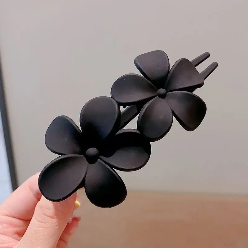 Frosted Flower HairClip Claws Simple Matte Hair Claw Clips for Women Girls Thin Thick Curly Women's Back of Head Headgear image 3