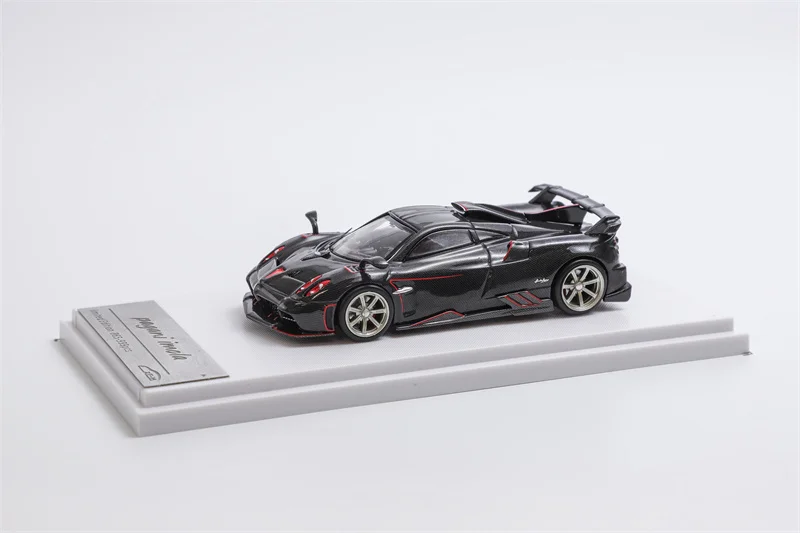 XF รุ่น1:64 Imola V12รถรุ่นคาร์บอนสีดำ Diecast