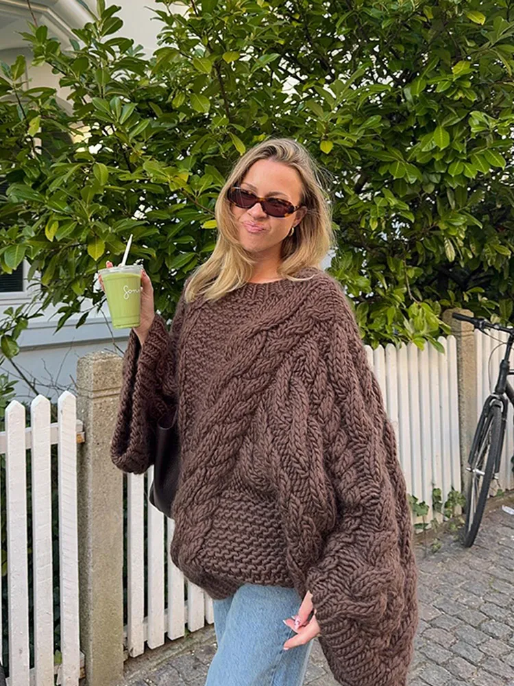 

Коричневый вязаный свободный свитер, длинный пуловер с круглым вырезом и большими манжетами, толстый топ на осень-зиму, мягкая теплая вязаная верхняя одежда 2025