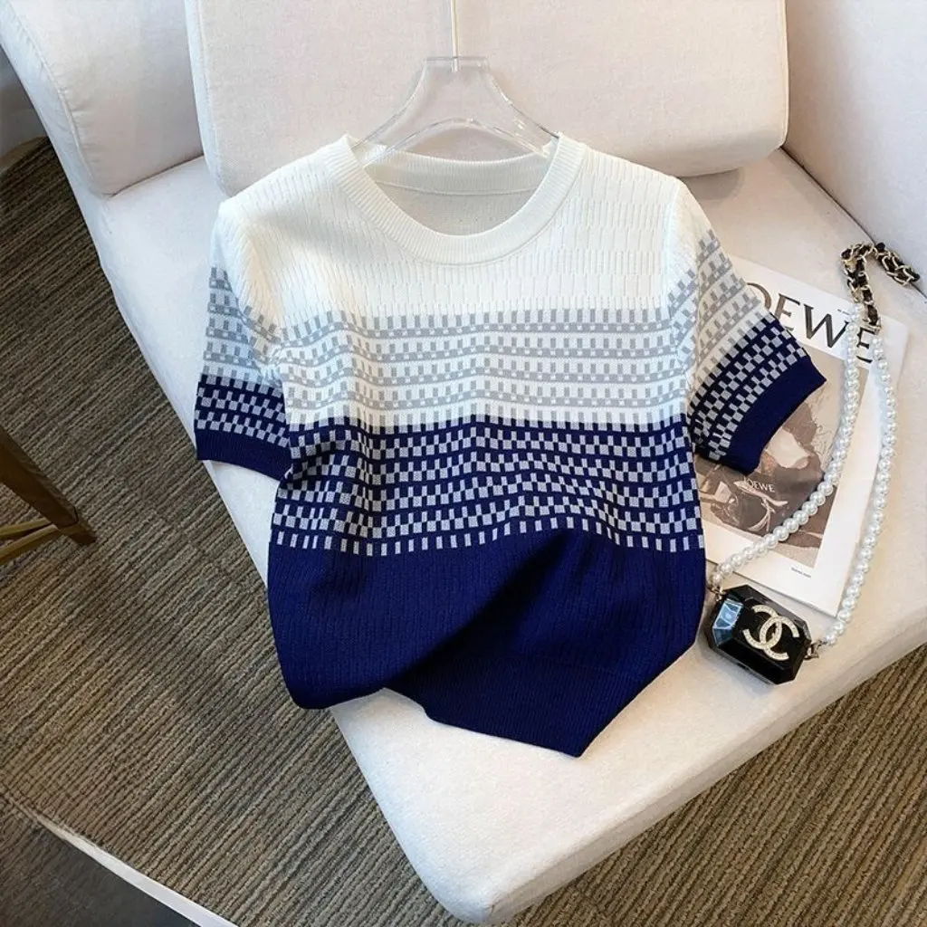 

Summer Knitwear Retro Striped Gradient Design Short Sleeve T-shirt Ice Silk round Neck Top for Women
