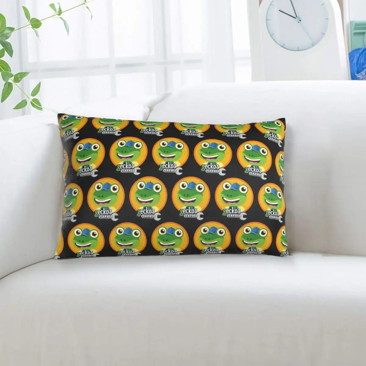 Kids Garage Geckos Rectangle Pillowcase Cushion Cover Decorative Bedroom Bed Home Comfort Throw Pillow