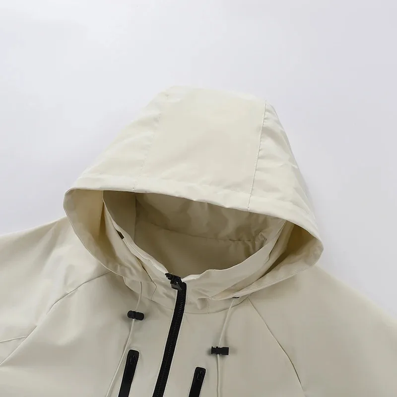 سترة خريفية جديدة مقاومة للرياح بلون سادة للرجال سترة رياضية فضفاضة غير رسمية في الهواء الطلق