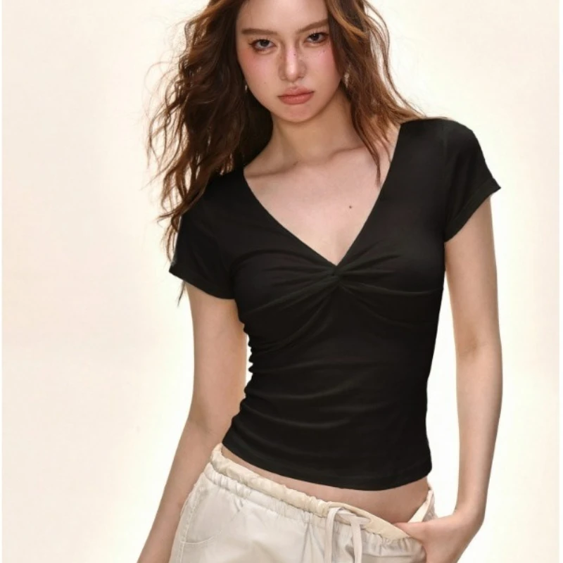 2026 Summer New Solid Color V-neck Twisted Pure Desire Straight Shoulder Slimming Waist Short T-shirt for Women