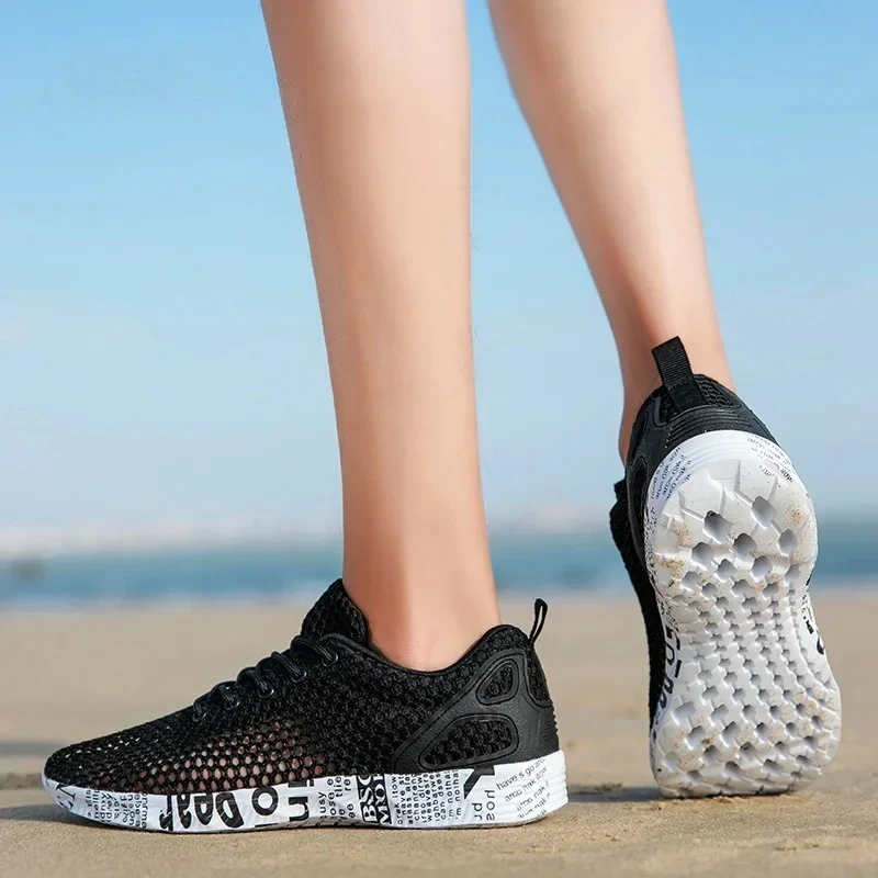 Hight Quality Summer Mens Casual Shoes Aqua Shoes Origin Air Mesh Sneakers Fashion Foam Sport Footwear Beach Water Shoes