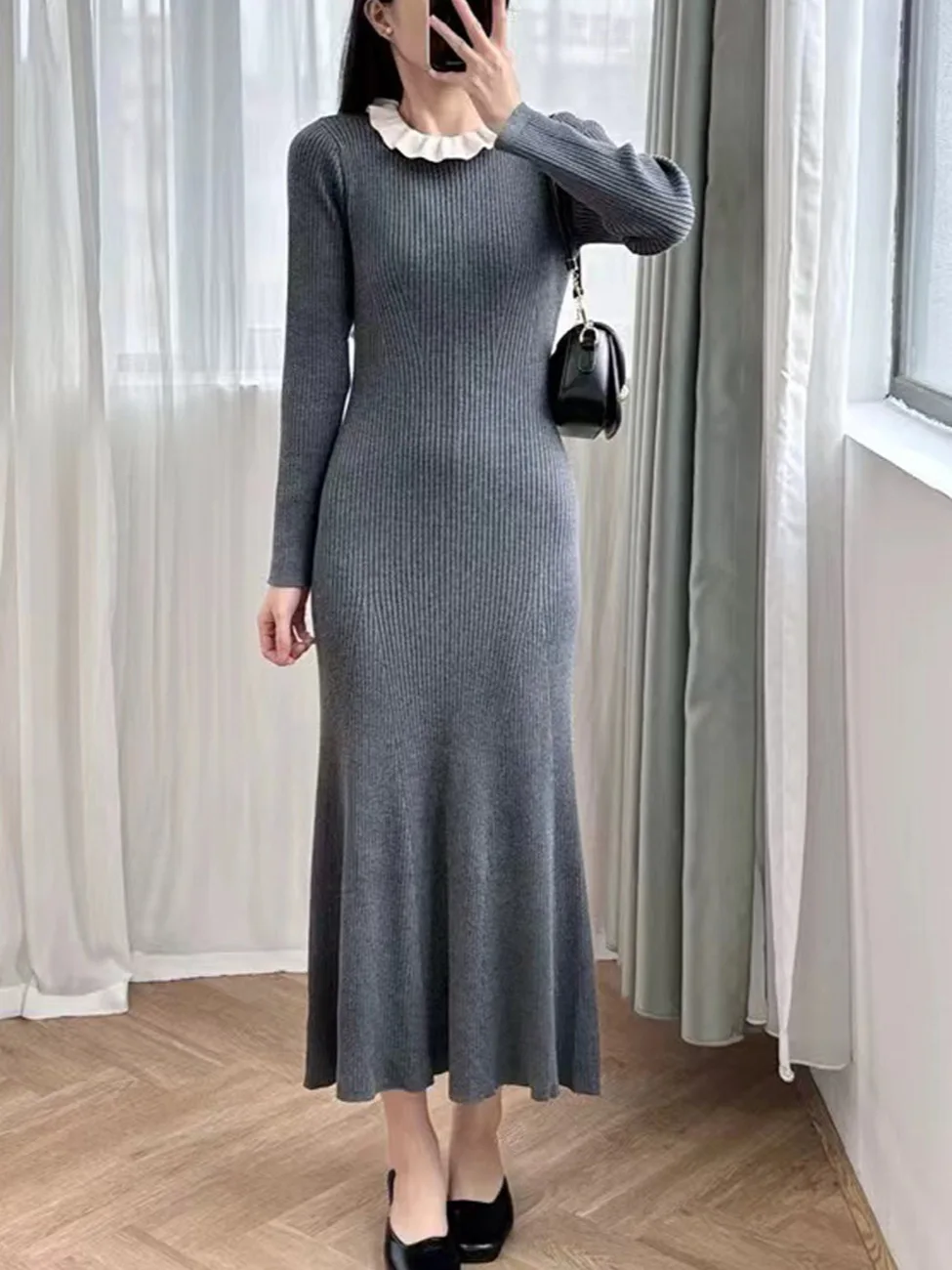 

Autumn 2024 Women Grey Knitted Robe Contrast Color Ruffles O-Neck Long Sleeve Slim Elegant Midi Dress