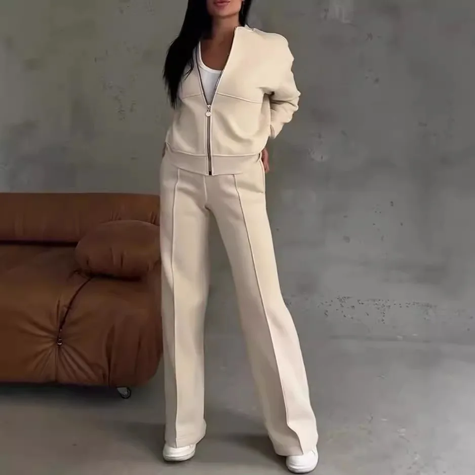 

2025 Winter Velvet Women's Suit Women's Solid Color Sweater Casual Suit Europe and America