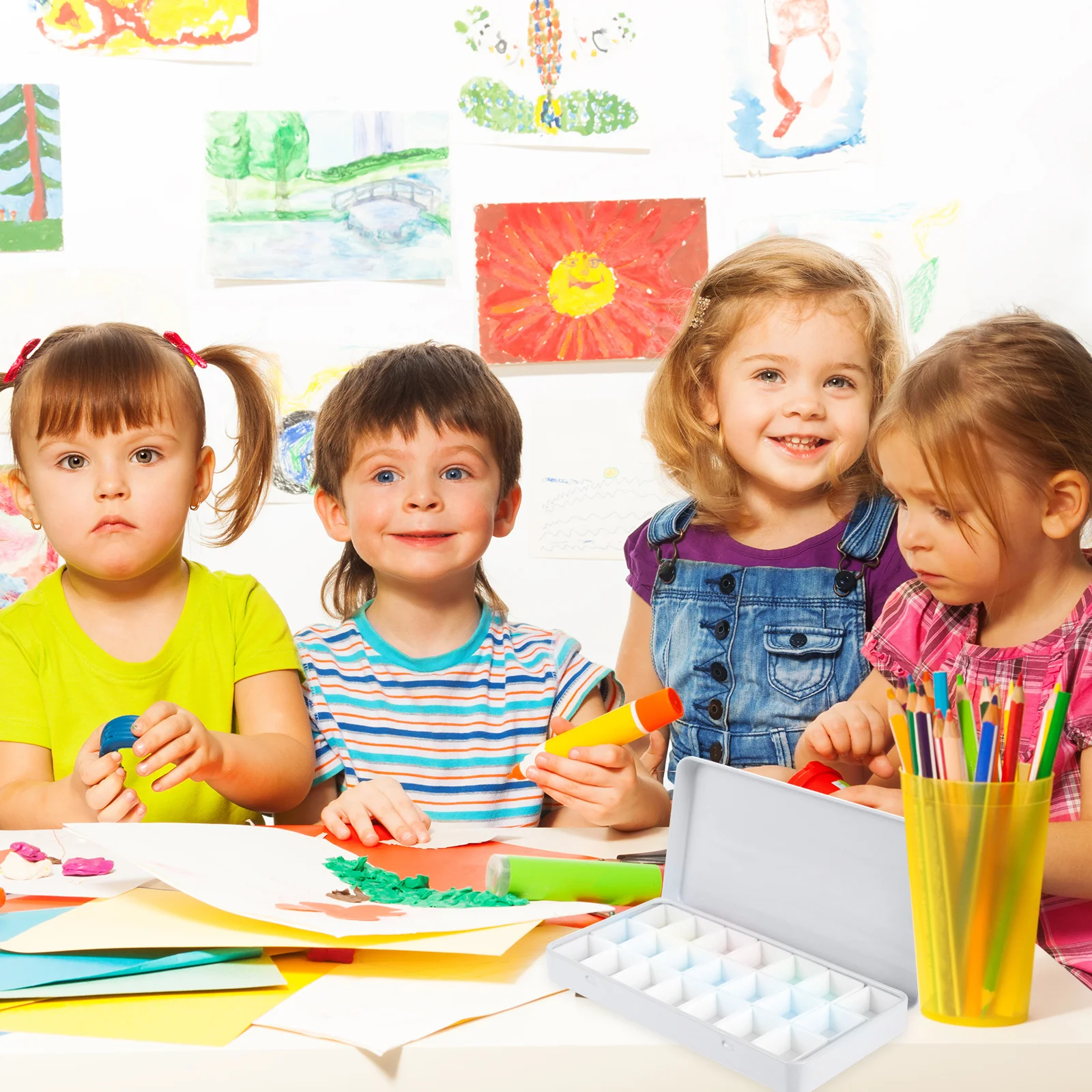 

1Set Watercolor Box Durable Iron Storage Rectangular Lightweight Empty Watercolor Tin Plastic Pallets Paint Case