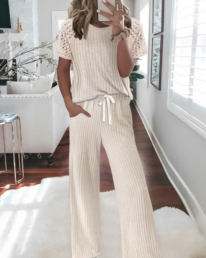 

2-Piece Lace Trimmed Round Neck Knit Top and Pocket Casual Drawstring Pants Set, Summer Casual Solid Color 2-Piece Set