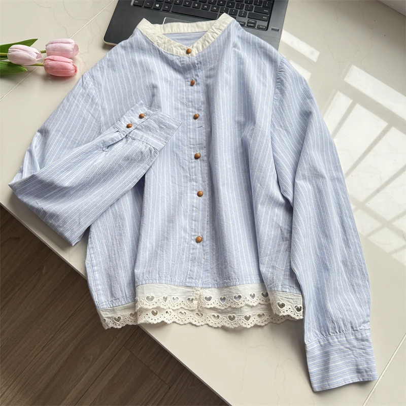 Branco gola alta retalhos camisa listrada azul para mulheres amor oco para fora bordado rendas soltas camisas de algodão de manga curta
