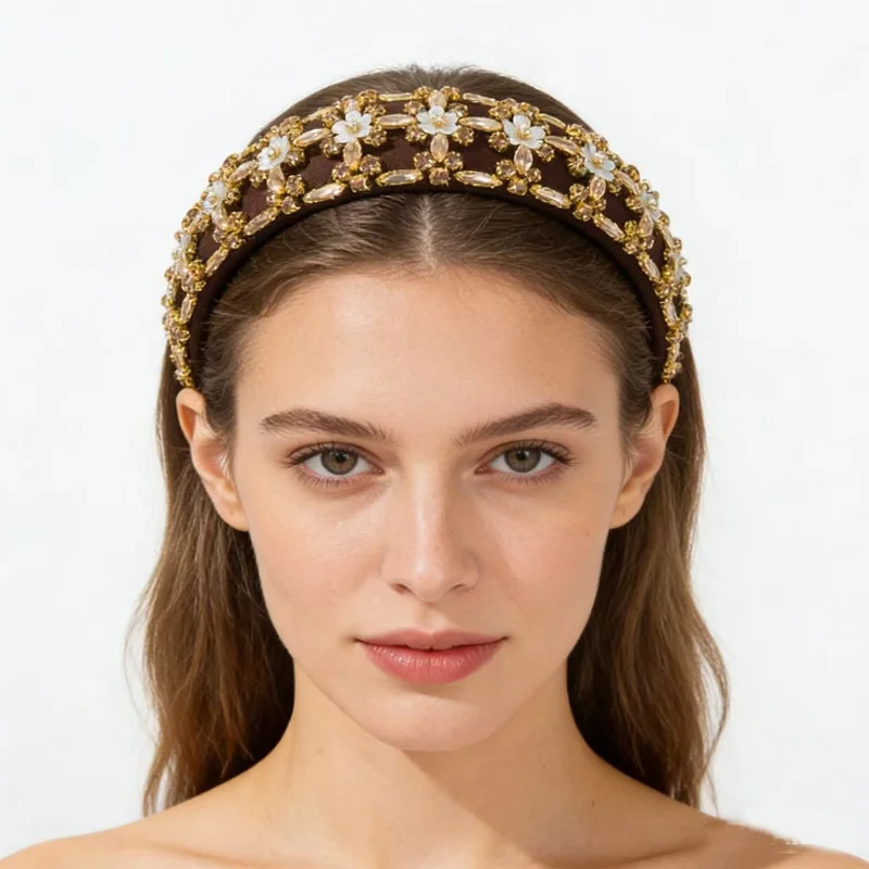 

Винтажные широкие ободки для волос с цветочным узором и стразами, губчатые повязки на голову для банкетов и вечеринок, аксессуары для волос для женщин, повязки для умывания