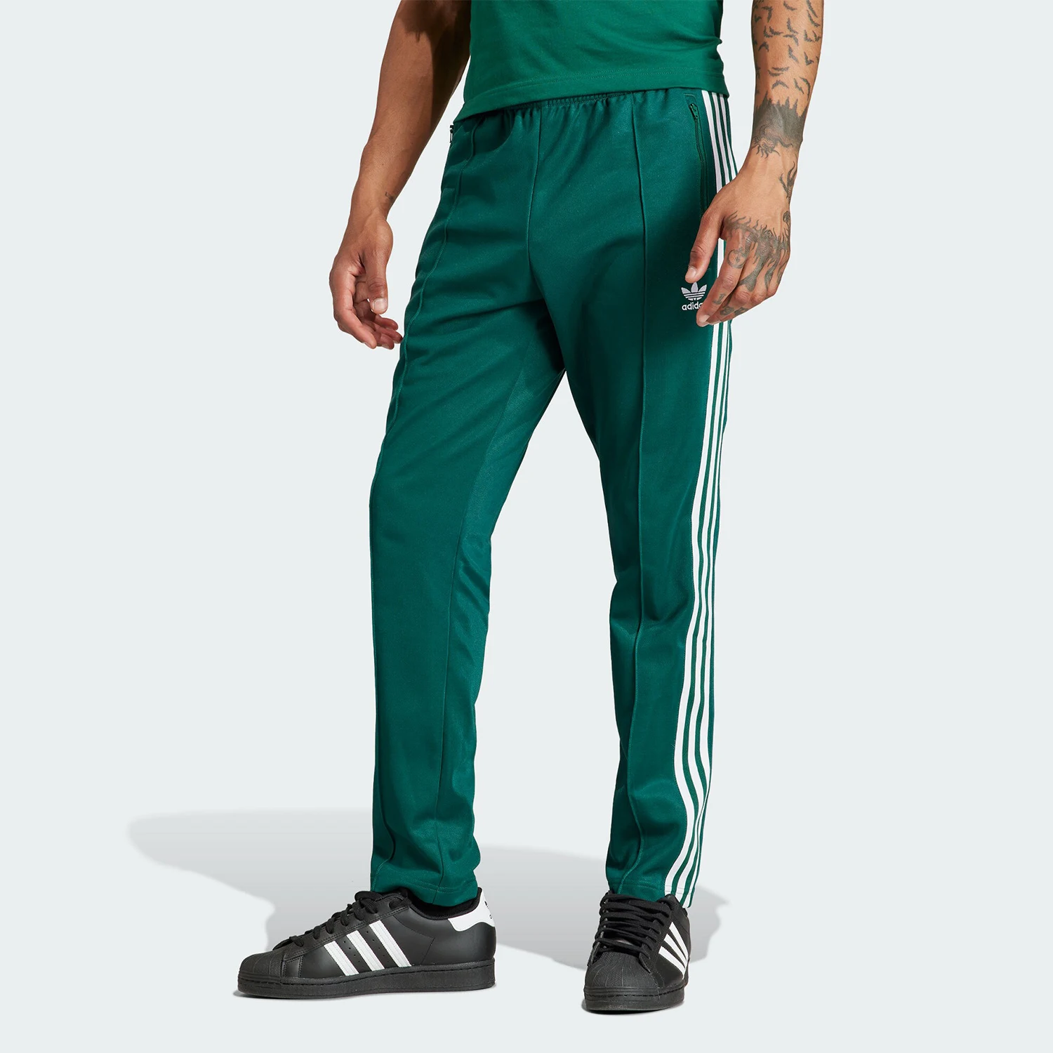 

Adidas Genuine Trefoil Men's New Retro Slim-fit Sport Pants IP0419
