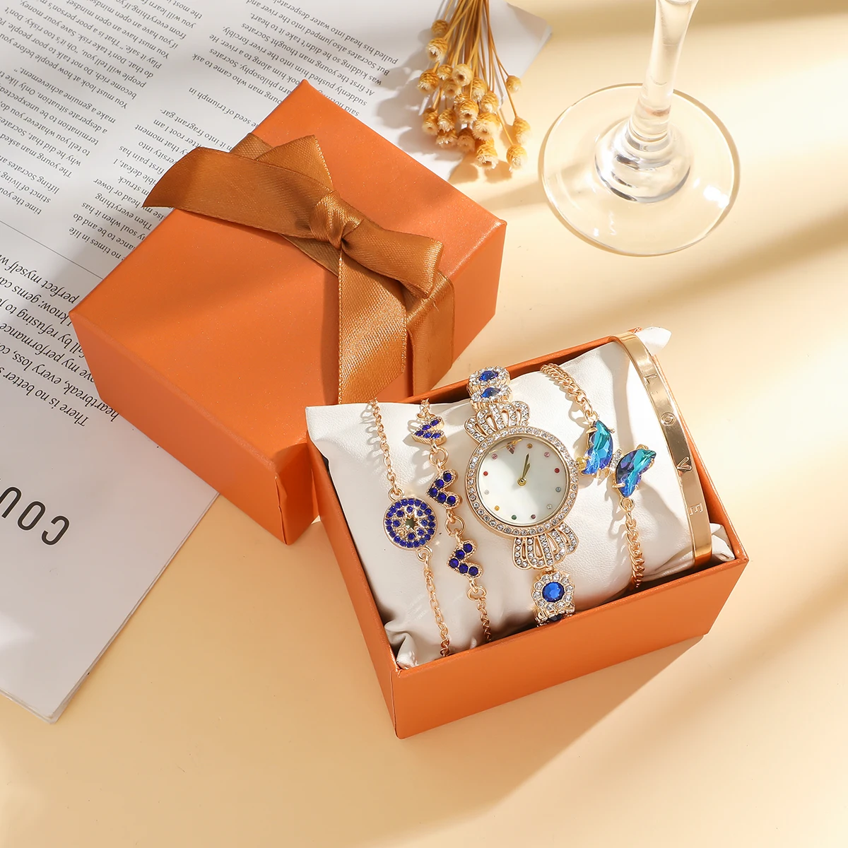 

Циферблат с короной, расшитый бриллиантами, винтажный ремешок для часов с бриллиантами, простой дизайн шкалы, с набором пяти аксессуаров. С