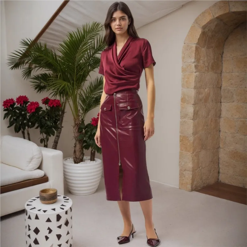 

2025 New Temperament Versatile Women's Skirt Retro Solid Color Pu Leather Paired With Metal Zipper Fashionable High-waist Skirt