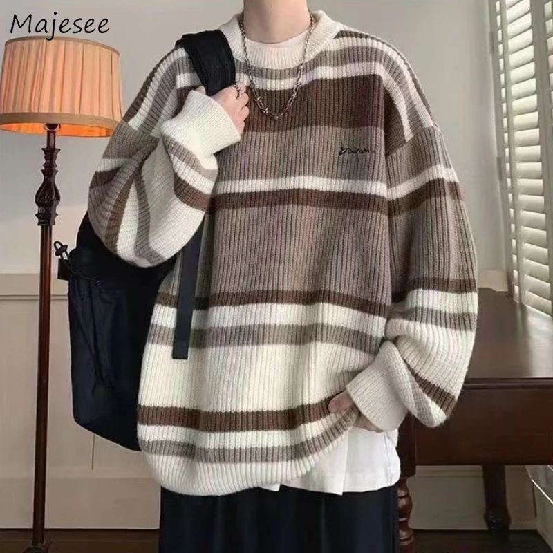 

Winter Striped Pullovers Men Baggy Warm Knitted Sweaters Cozy All-match Streetwear Handsome Свитер Мужской Soft Daily Ulzzang