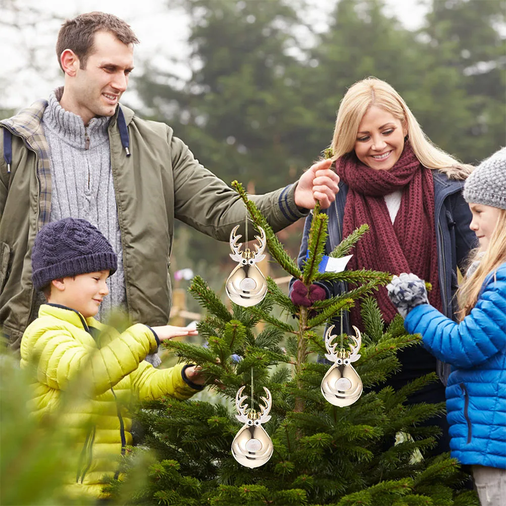 

4Pcs Adorable Xmas Deer Hanging Ball Decorations Exquisite Details Festive Christmas Tree Pendant Xmas Party Decoration