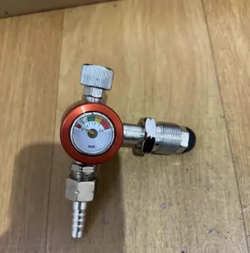 Imagem -02 - Redutor de Pressão para Medidor de Fluxo de Argônio Oxigênio Propano e Acetileno Válvula Reguladora de Argônio