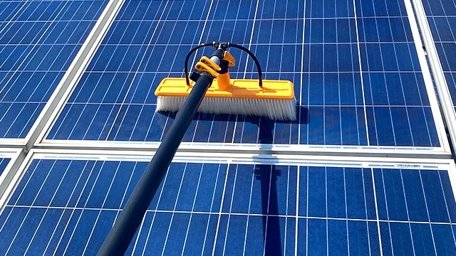 Extenclean roof solar panels cleaning tool with 36 feet aluminum extension water fed pole brush