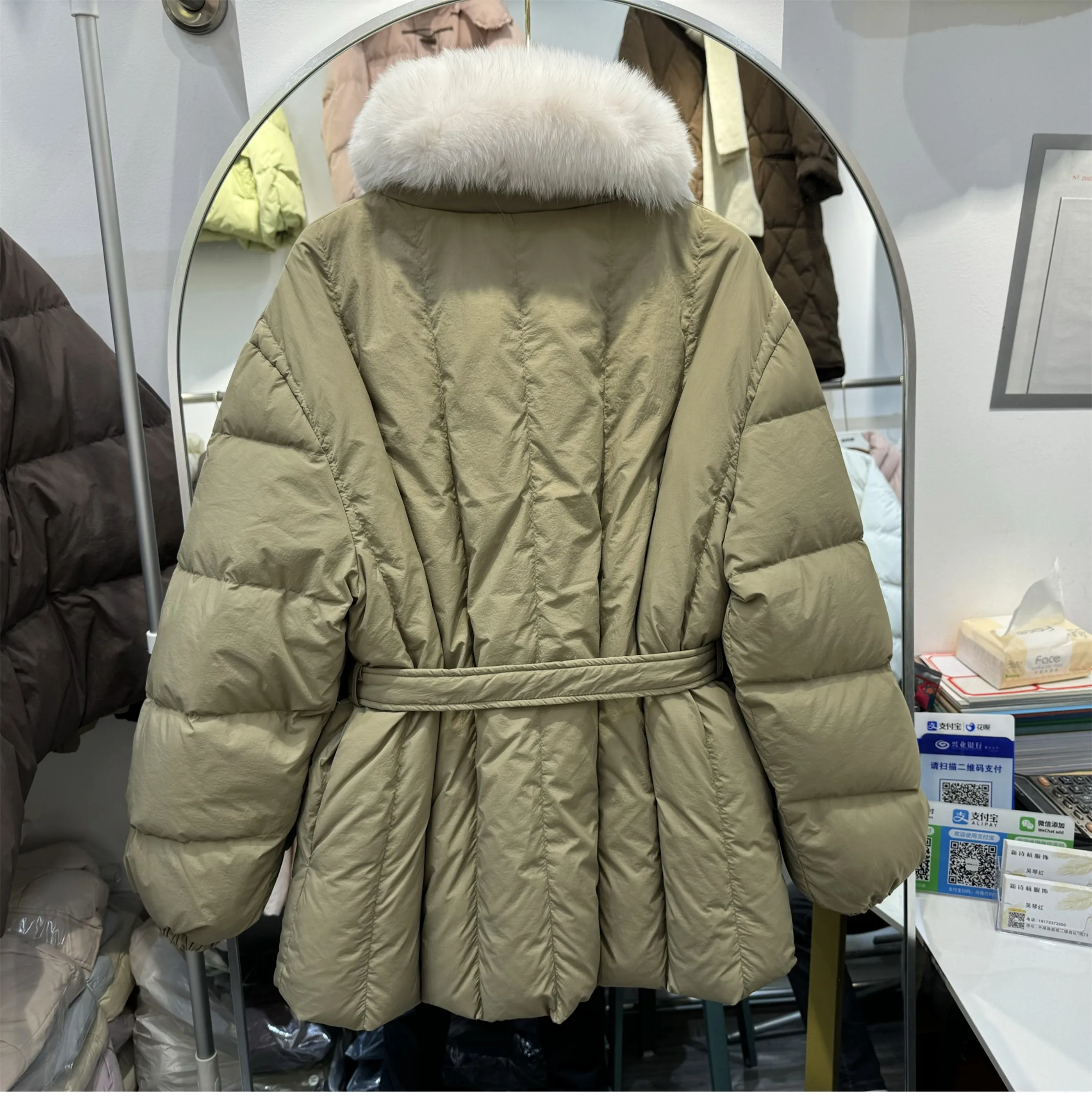 2024 New Solid Color Down Jacket Women's Korean Version Scarf Fur Collar Thickened White Duck Down Winter Coat Strap Waist