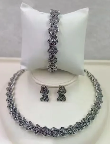 New Silver Marcasite Micro Pave Leaf Dubai Jewelry Set Women Nigerian Bridal Wedding Party Shiny Choker Necklace Bracelet Earing