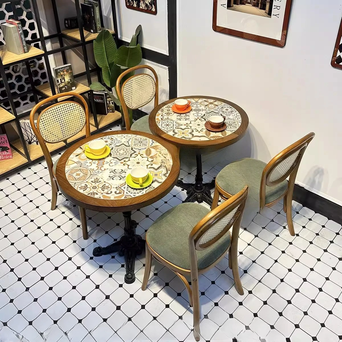 Table ronde rétro américaine de célébrité d'internet, Bistro café, pâtisserie, Dessert, collations