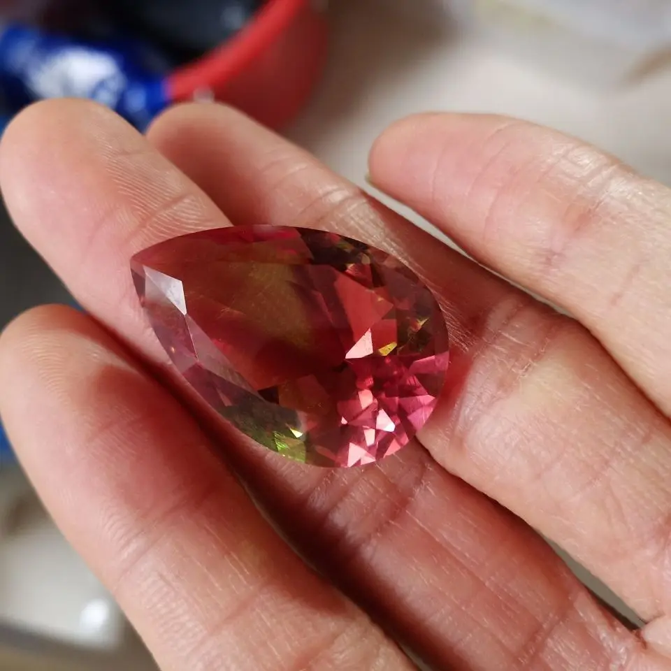 42 karat Turkish sultanite diasconite chameleon pendant Drop shaped main stone sweater Chain stone 20x30mm