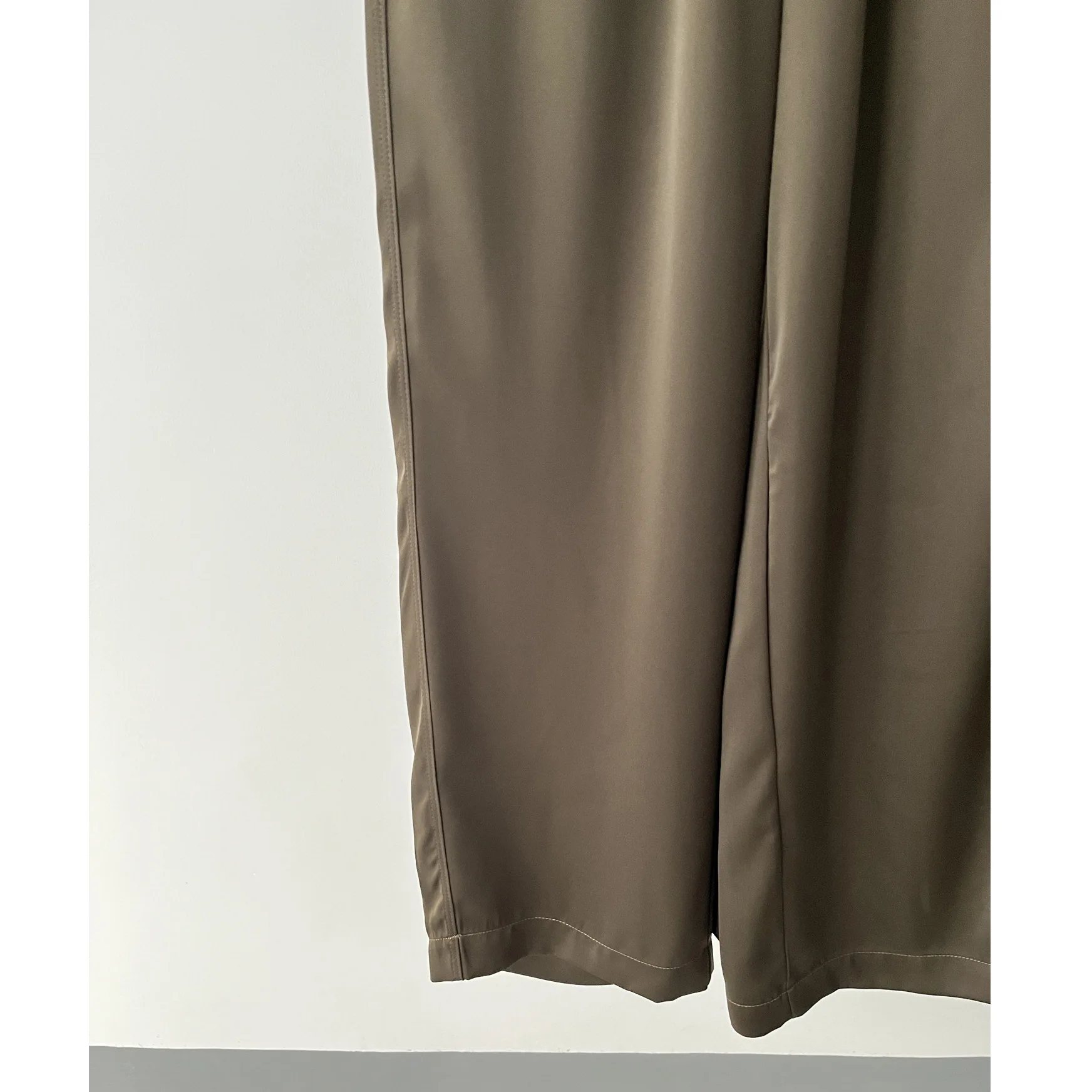 Mode d'été tempérament polyvalent élastique pendentif cuivre ammoniaque soie pantalons droits pantalons décontractés femmes 43b-0885