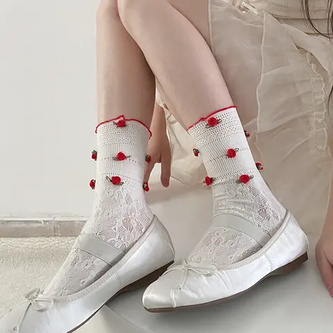여성을위한 장미 꽃 레이스 양말 여름 봄 달콤한 사랑스러운 Breathale 코튼 중간 튜브 양말 메쉬 양말 소녀 일일 양말