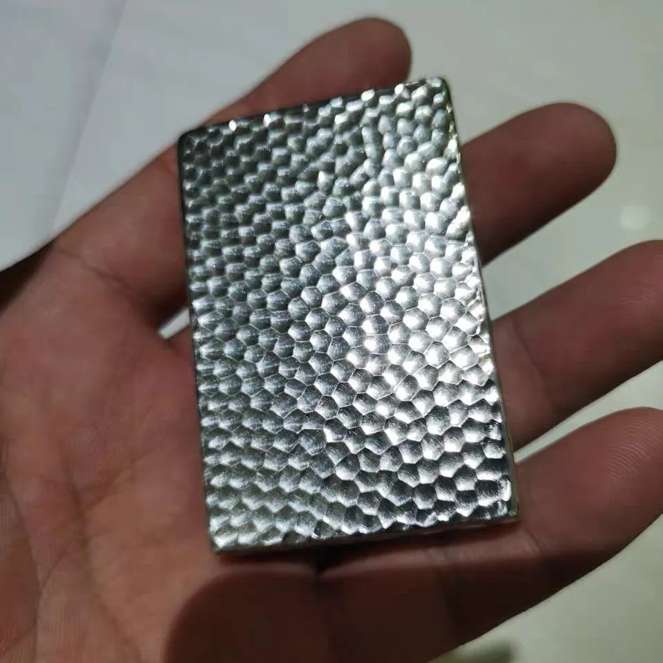 Copper-nickel hammered pattern paperweight home decoration