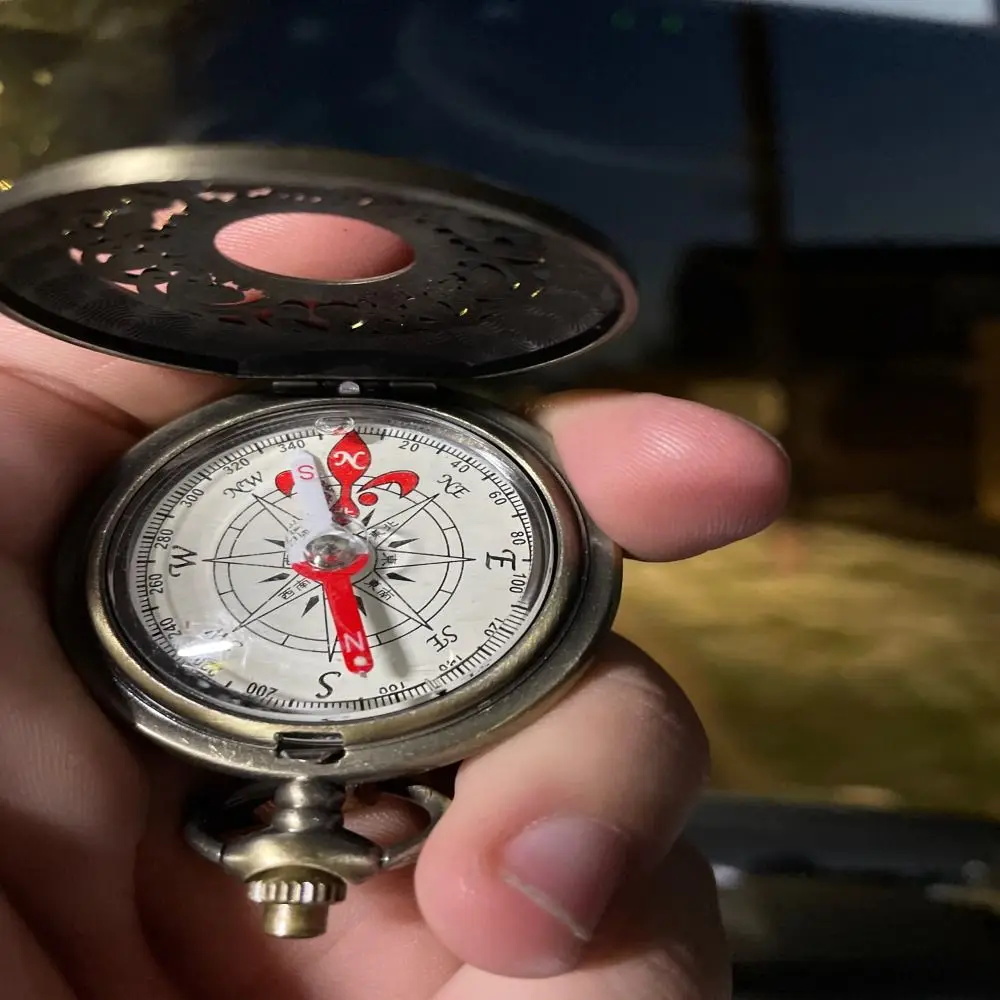 

Metal Pocket Watch Design Gift Vintage Bronze Compass Outdoor Hiking Navigation Outdoor Tools Portable Compass