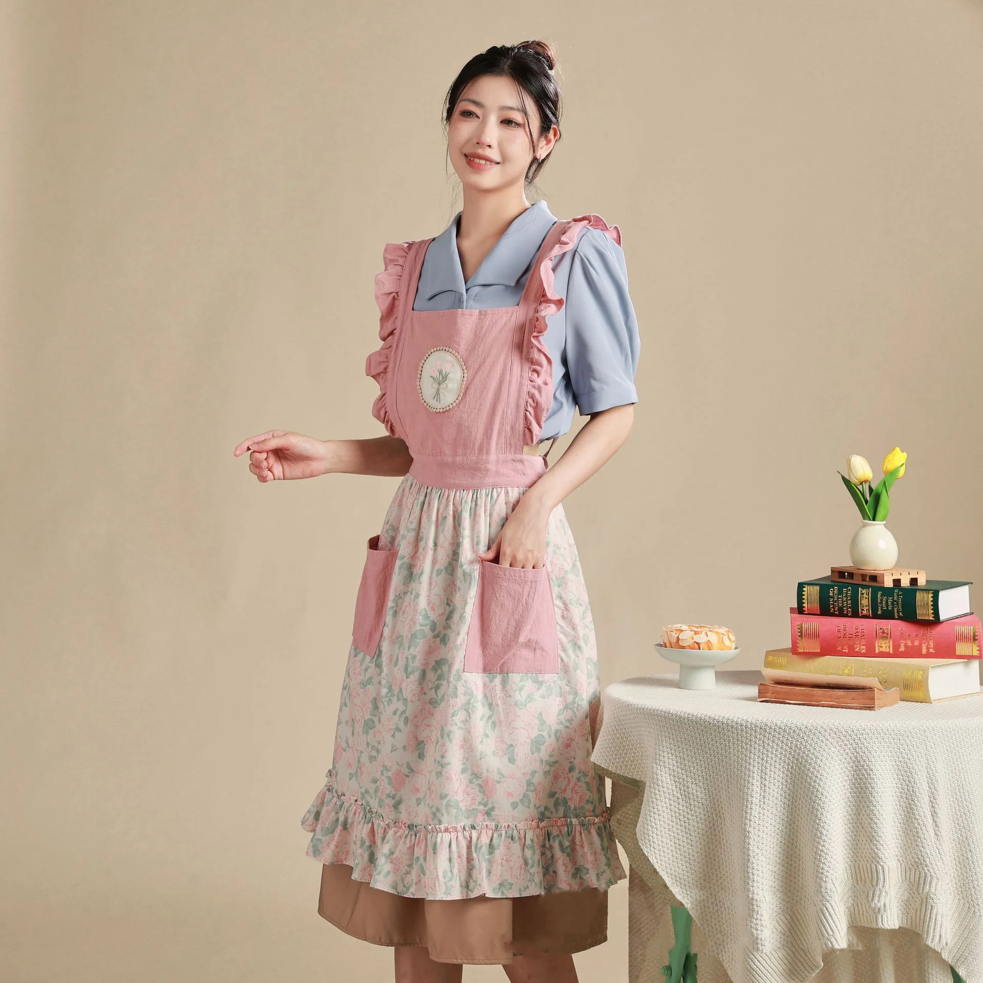 New Internet Celebrant Explosive Long Beautiful Cute Cotton Princess Home Kitchen Bookstore Coffee Shop Flower Shop Apron