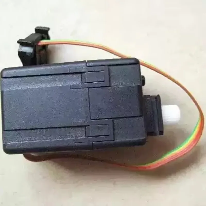 

Chinese-made Genuine Ink Key Motor & Core Switch for CD102 CD74 CD52 SM102 SM52 SM74 Offset Press