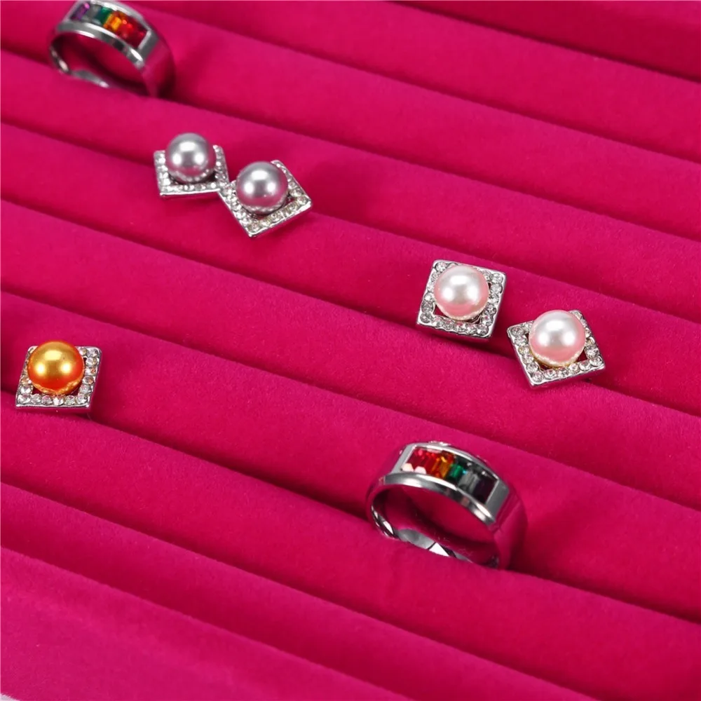 

Практичный бархатный материал, поднос для колец, красный цвет, 7 слотов, дизайн, органайзер для ювелирных изделий, органайзер для колец, комод, дисплей