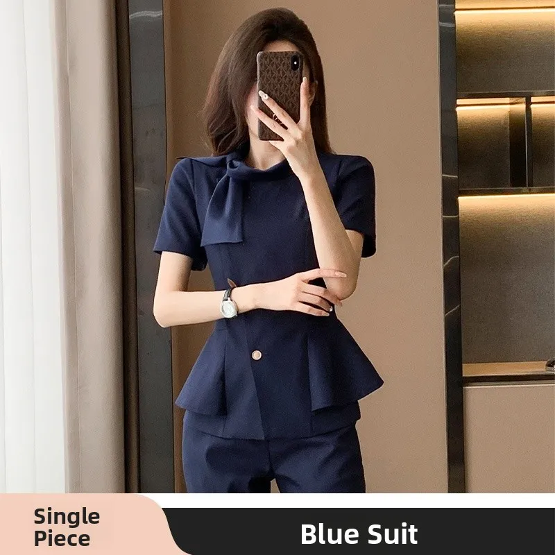 Blue suit [single piece]